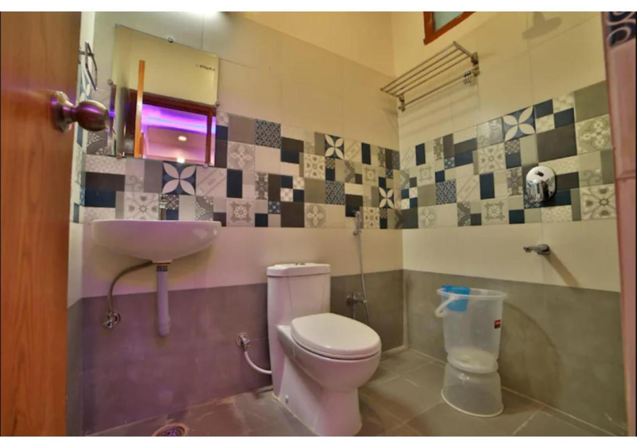 Hotel Raha Ουνταϊπούρ Εξωτερικό φωτογραφία